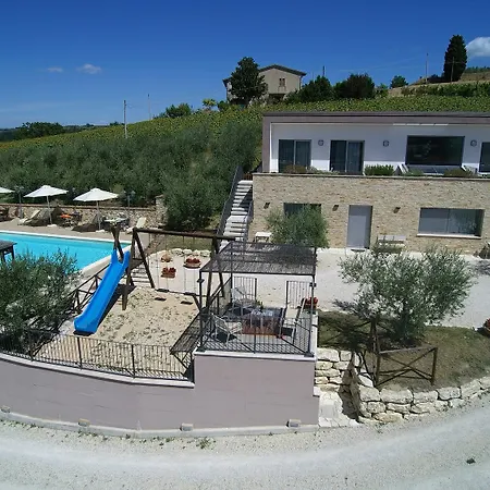 Colle San Giovanni Casa di campagna